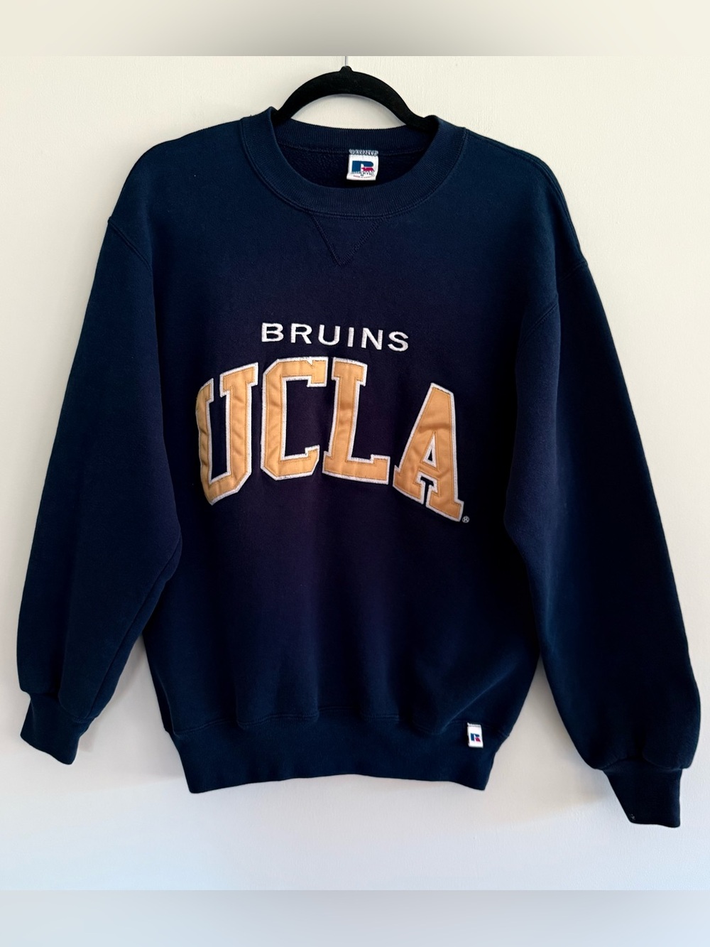 ☀️VINTAGE UCLA Bruins Navy and Gold Embroidered Crew Sweatshirt